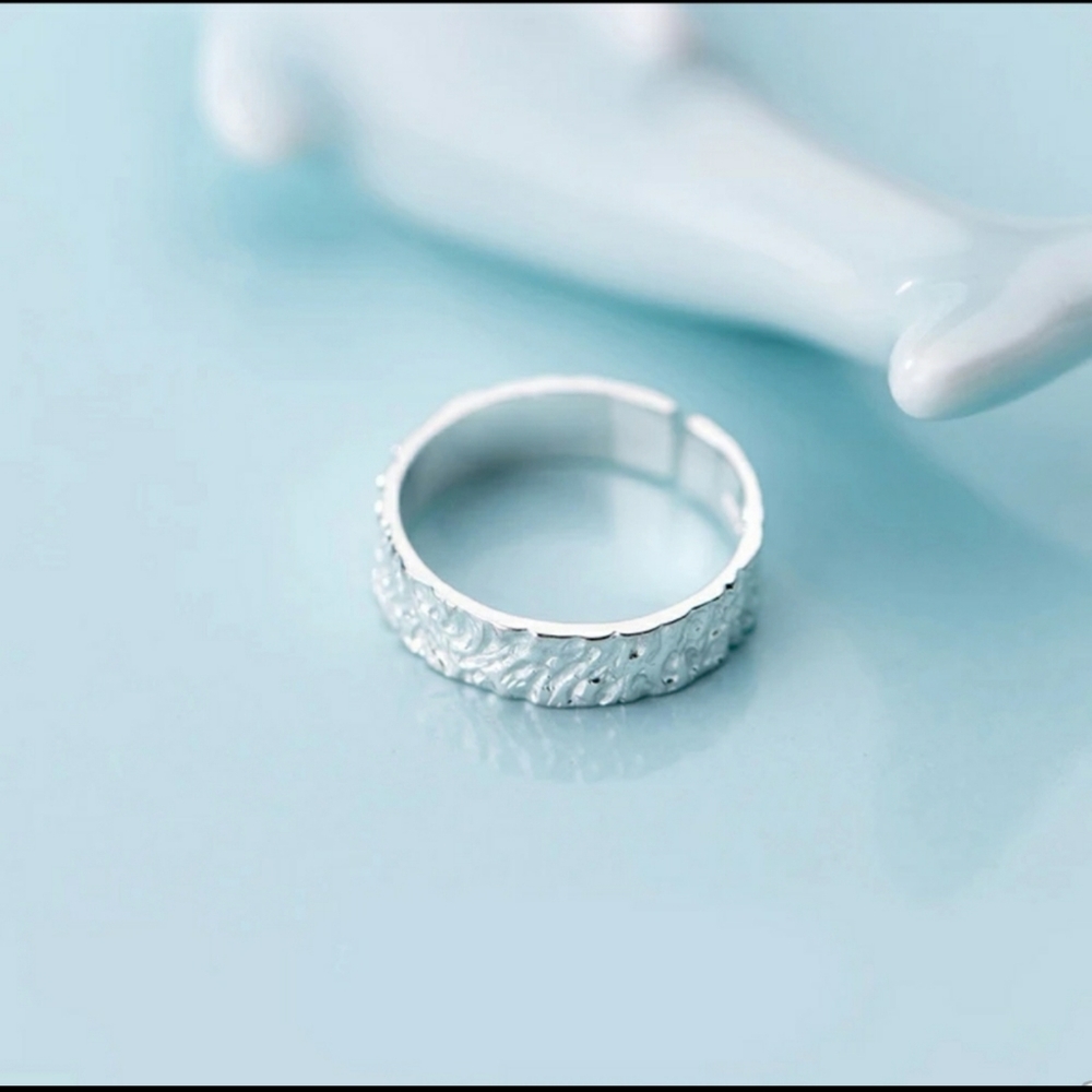💯Sterling silver statement ring - Picture 2 of 4